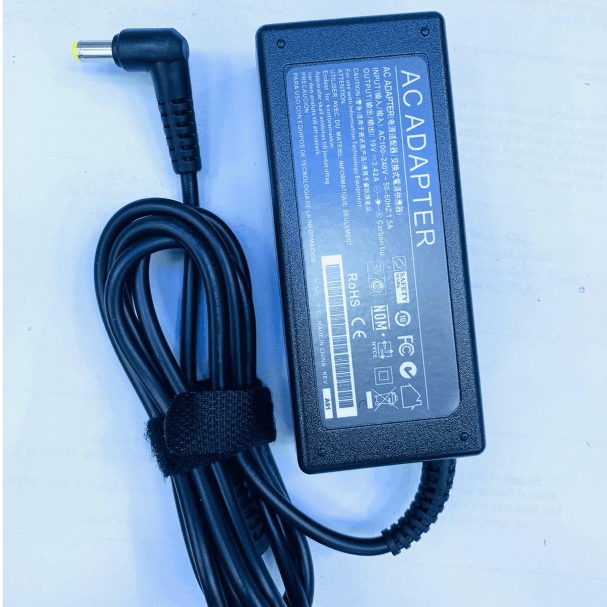 Laptop Power Adapter 19V 3.42A