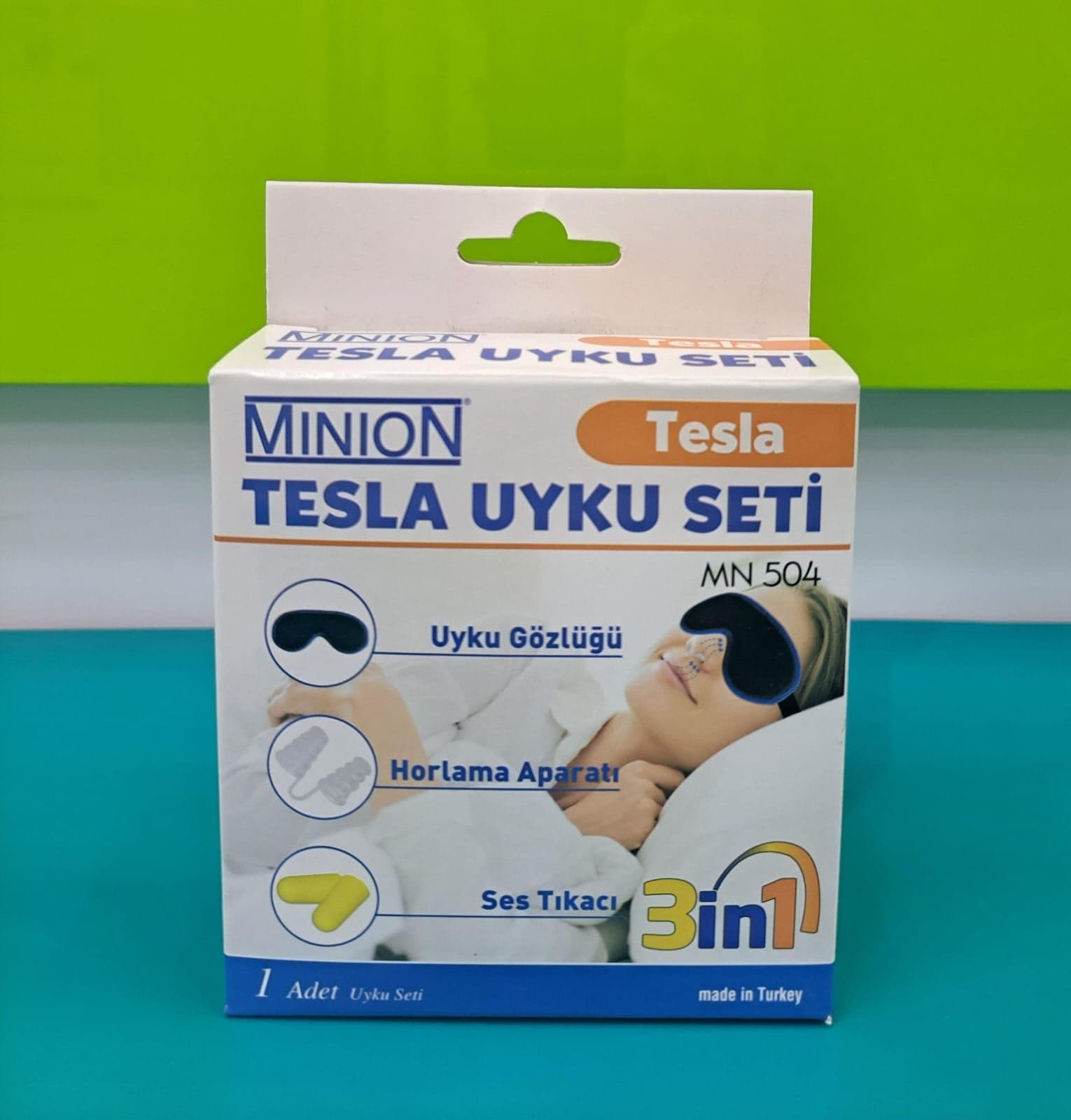 Minion Tesla Sleeping Set