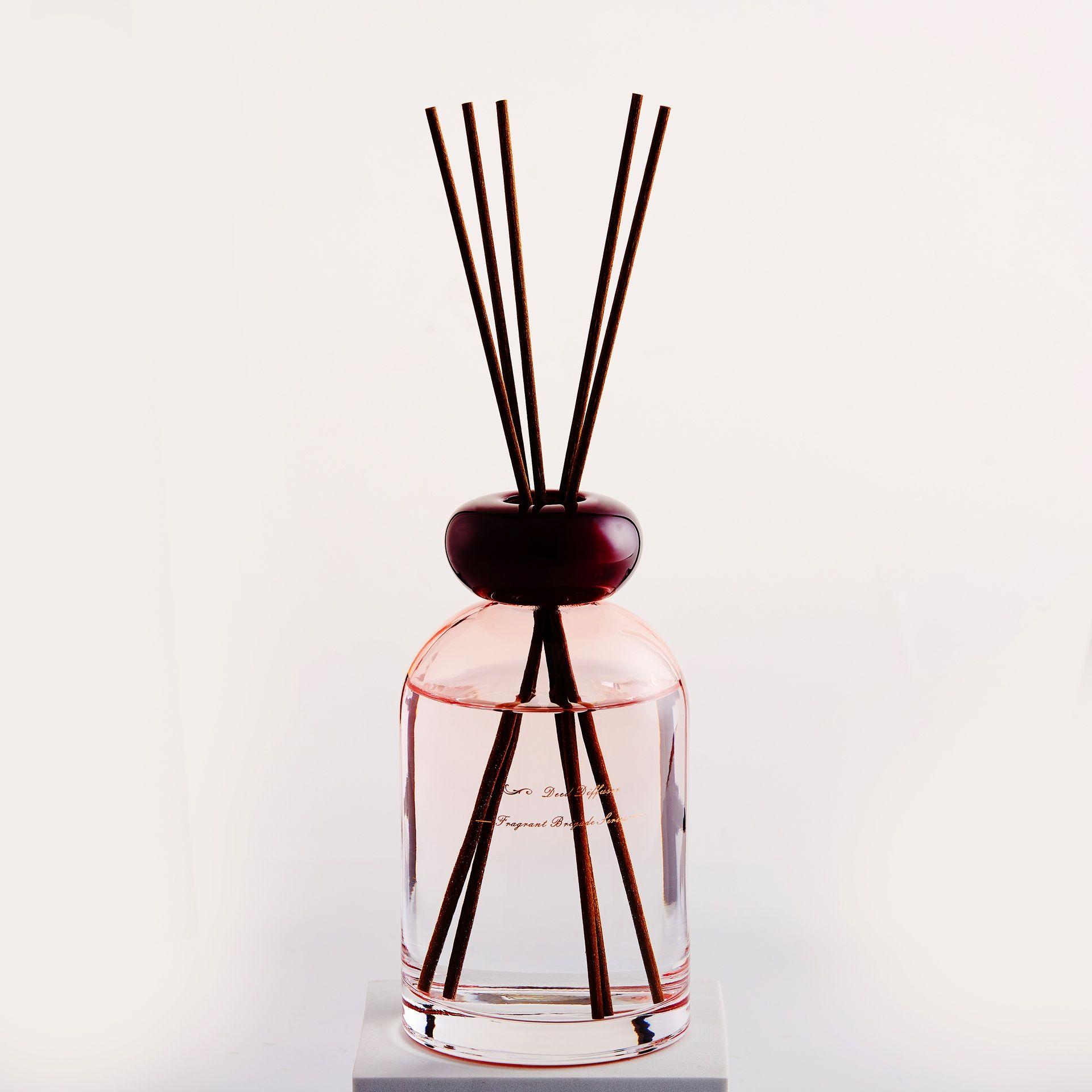 Eyun Reed Diffuser 380Ml-Red Scent: Soft Of Love