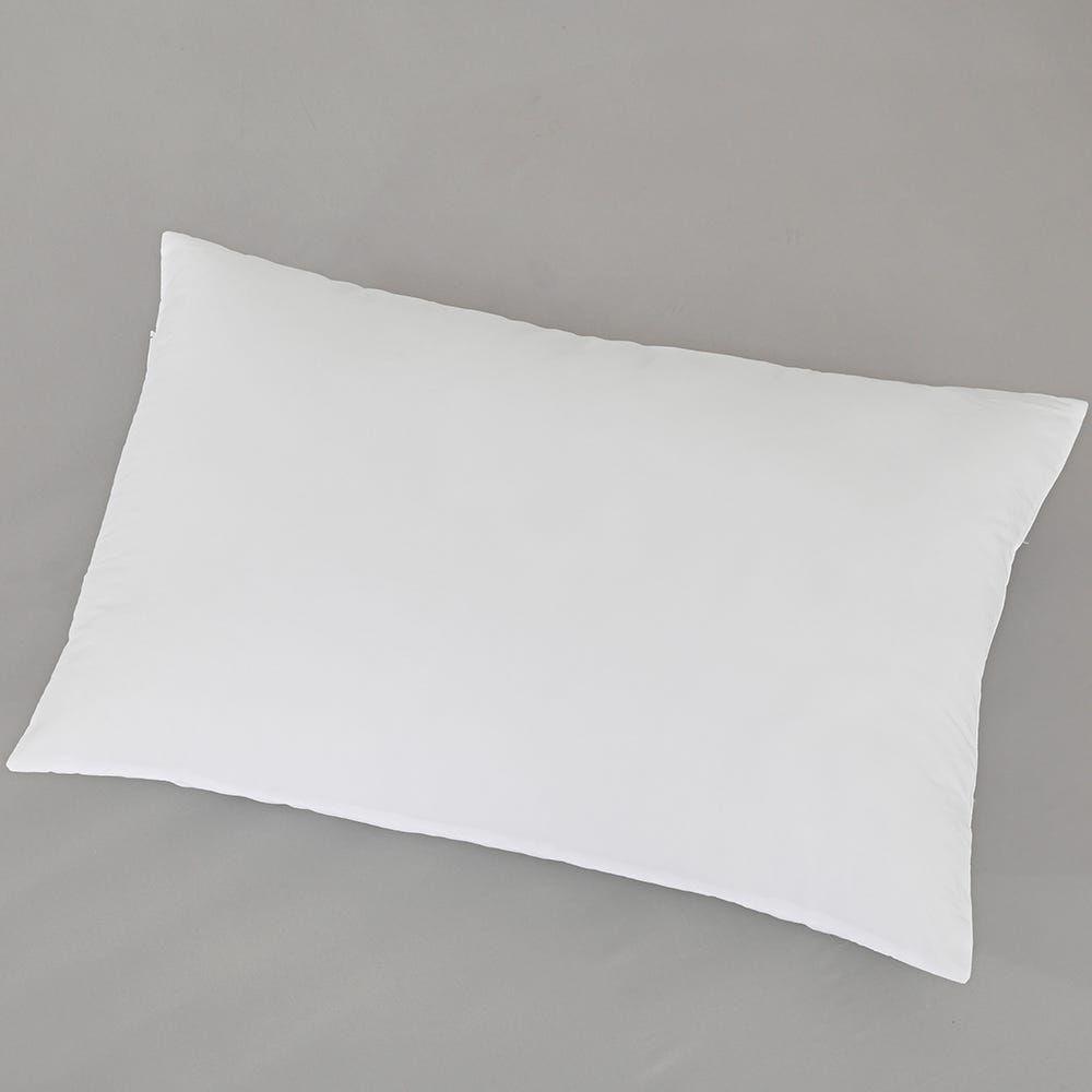 HRU Everyday Pillow, White - 50x75 cm