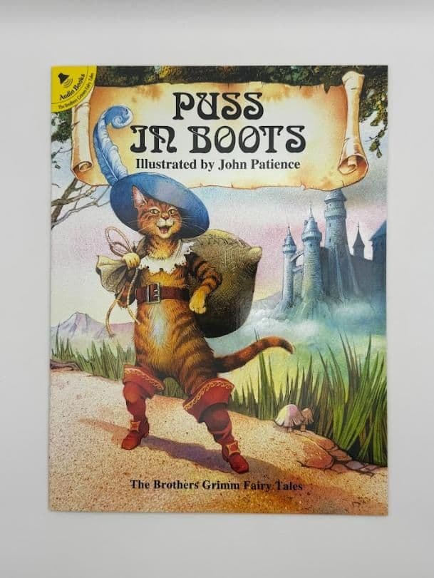 Story Book: Puss In Boots (English)
