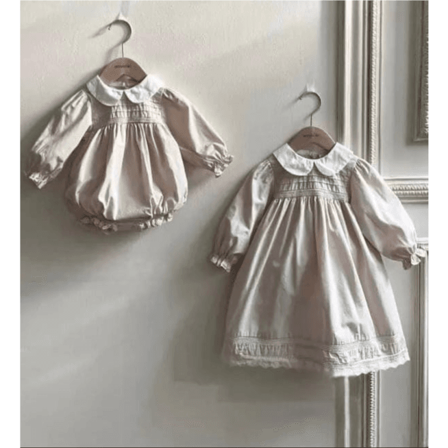 Beige Dress With White Collar - M