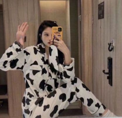 Flannel Pajamas Set Pajamas Autumn Winter Warm Cow Milk Print Flannel Women Pyjamas 2549