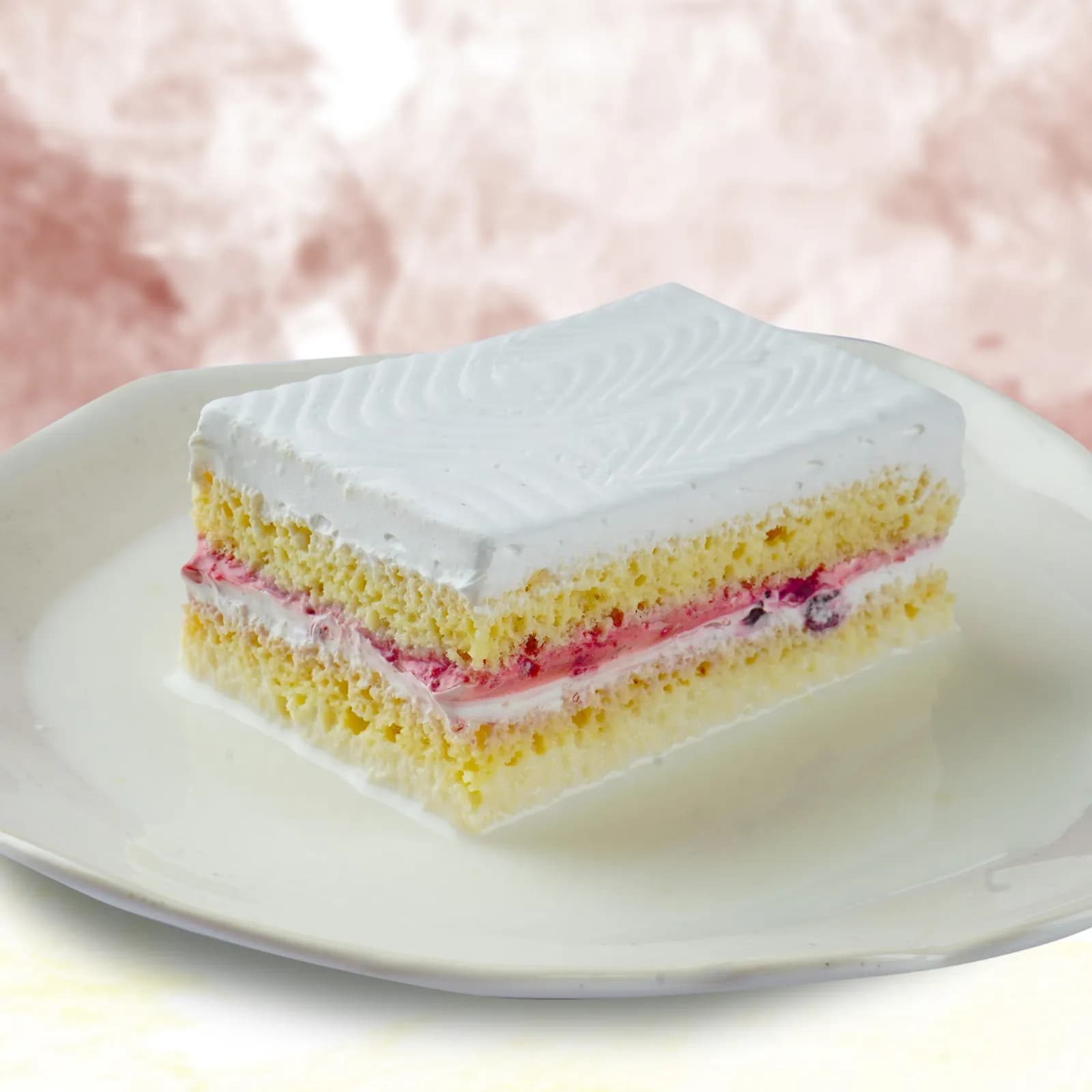 Milkberry Cake