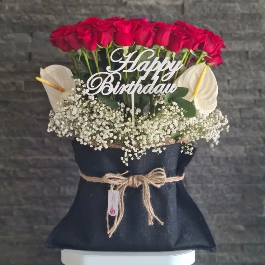 Black Cloth Bag With Roses And Gypsophila