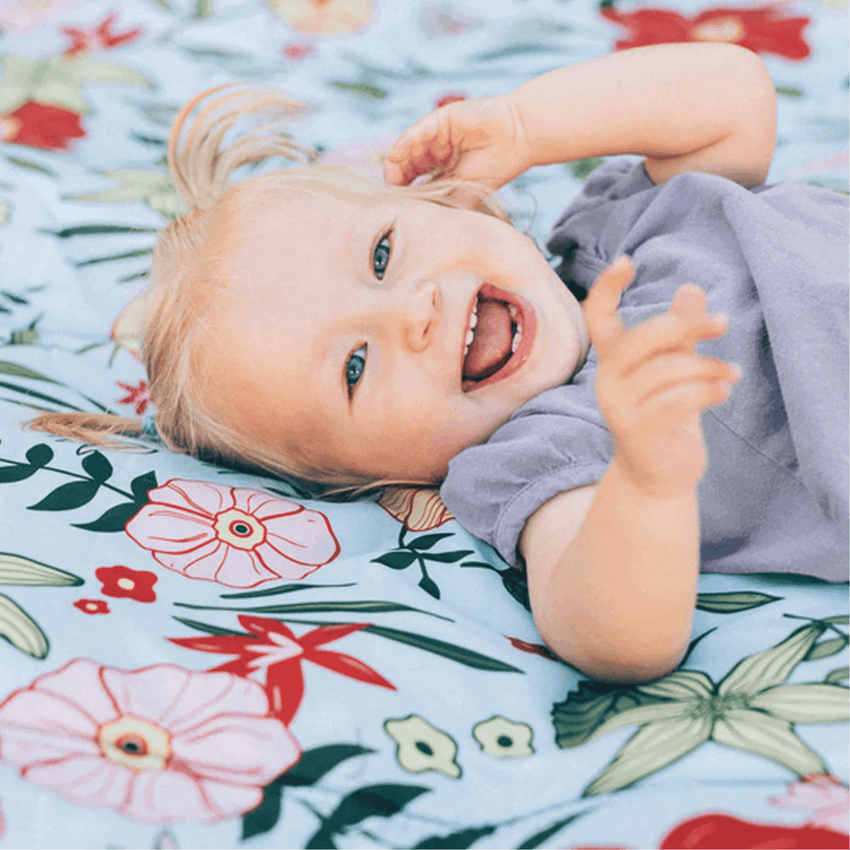 Little Unicorn Outdoor Blanket Primrose Patch