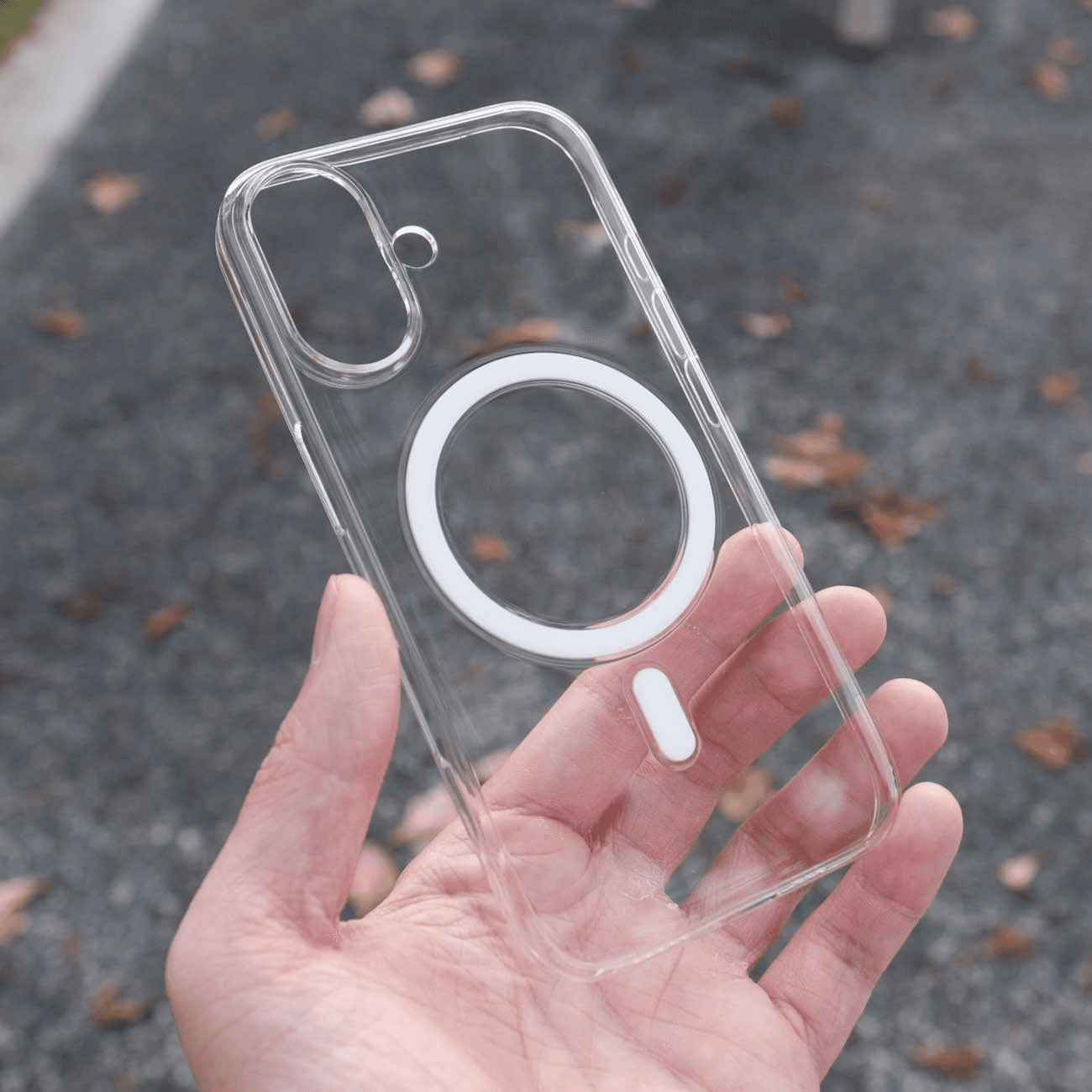 Bare Case for iPhone 16 / Support MagSafe / Ultra Slim / Clear