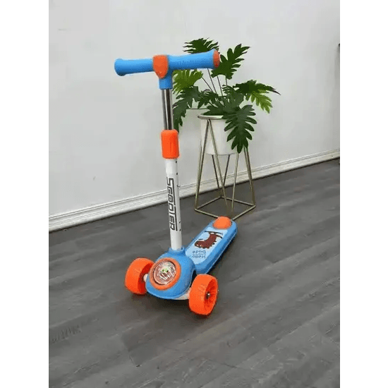 سكوتر أطفال أزرق
