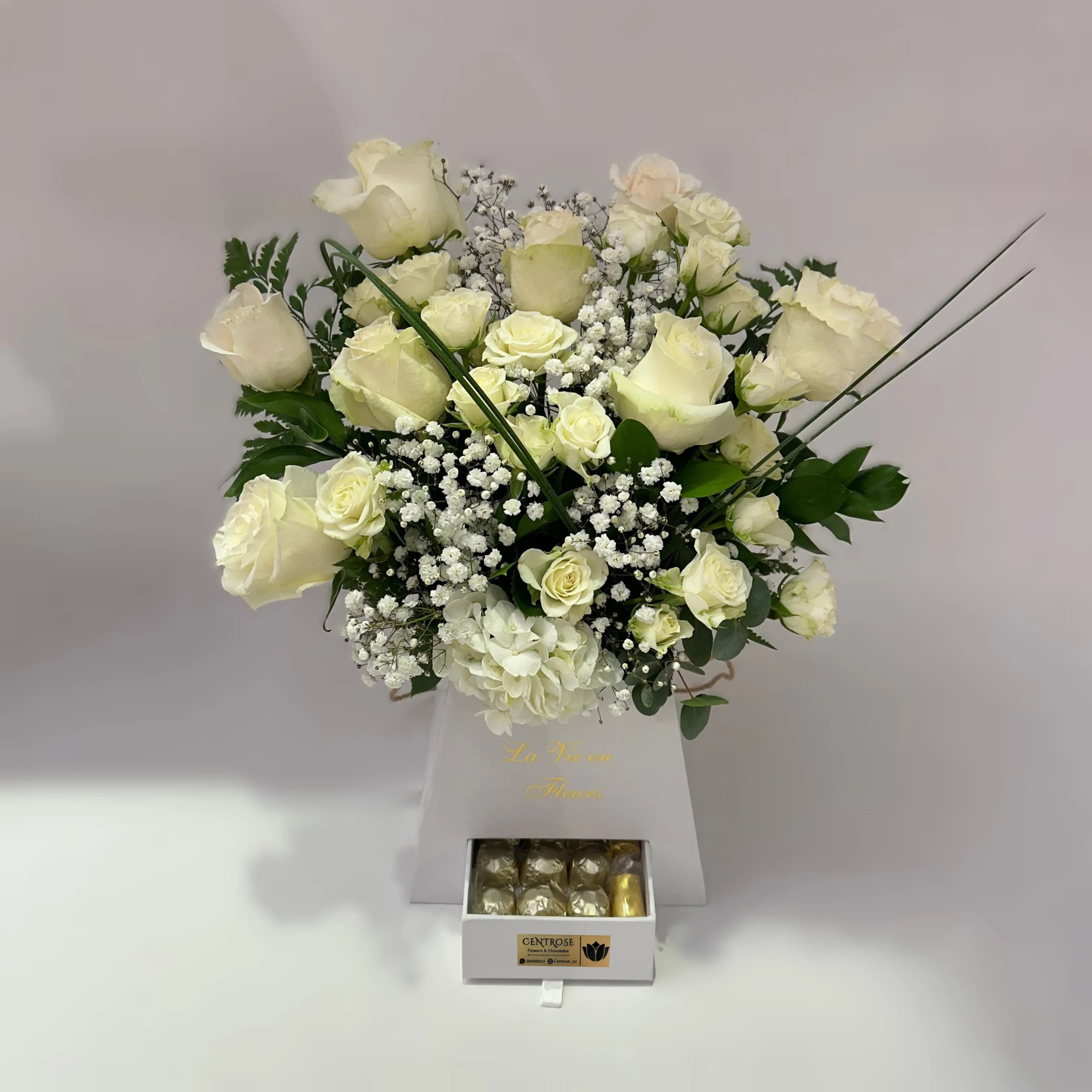 White Floral Box With Chocos