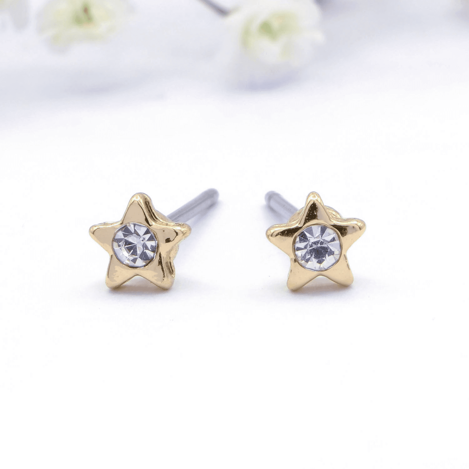 Earring ear sense K28 Nickel free for sensitive ears tiny gold star 1pair