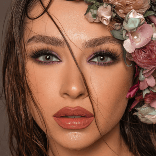 Silver Lace contact lenses