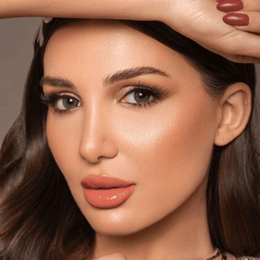 Capri contact lenses