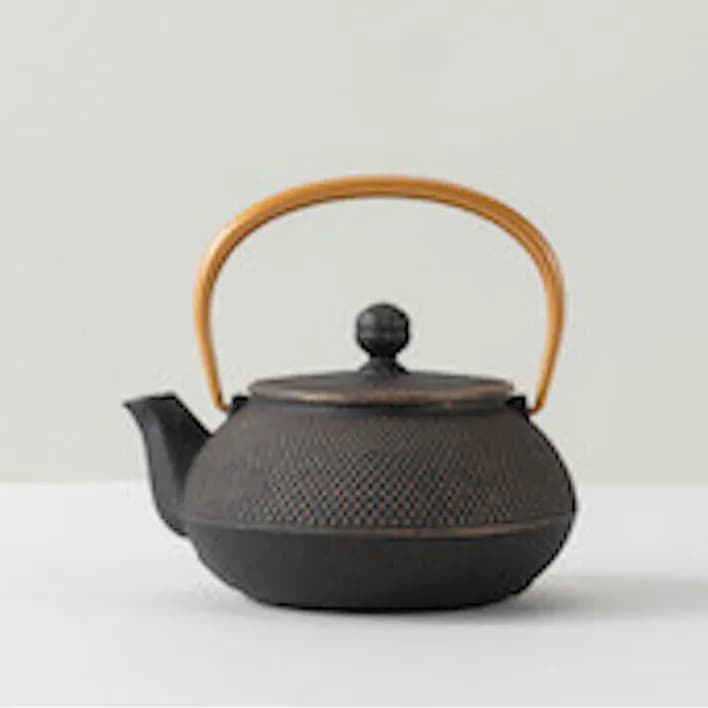 Iwachu Cast Iron Teapot - Black Wave Gold Handle