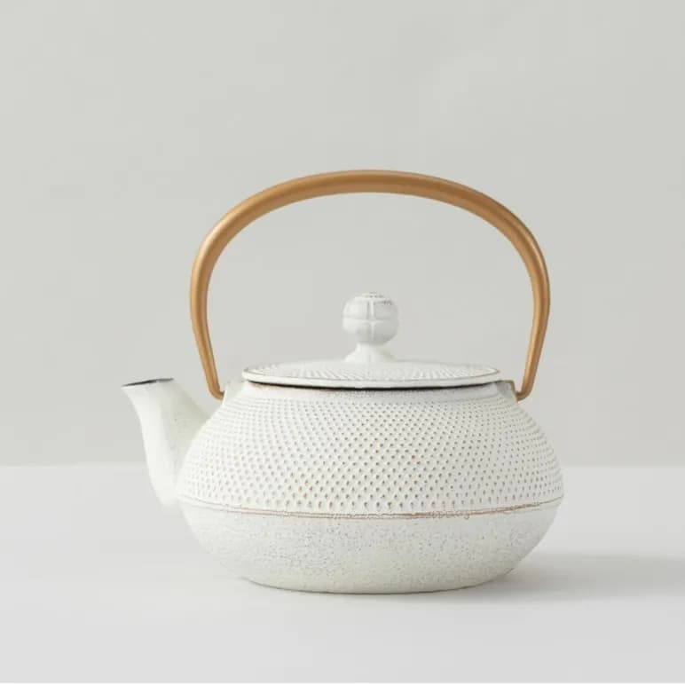 Iwachu Cast Iron Teapot - White Wave Gold Handle