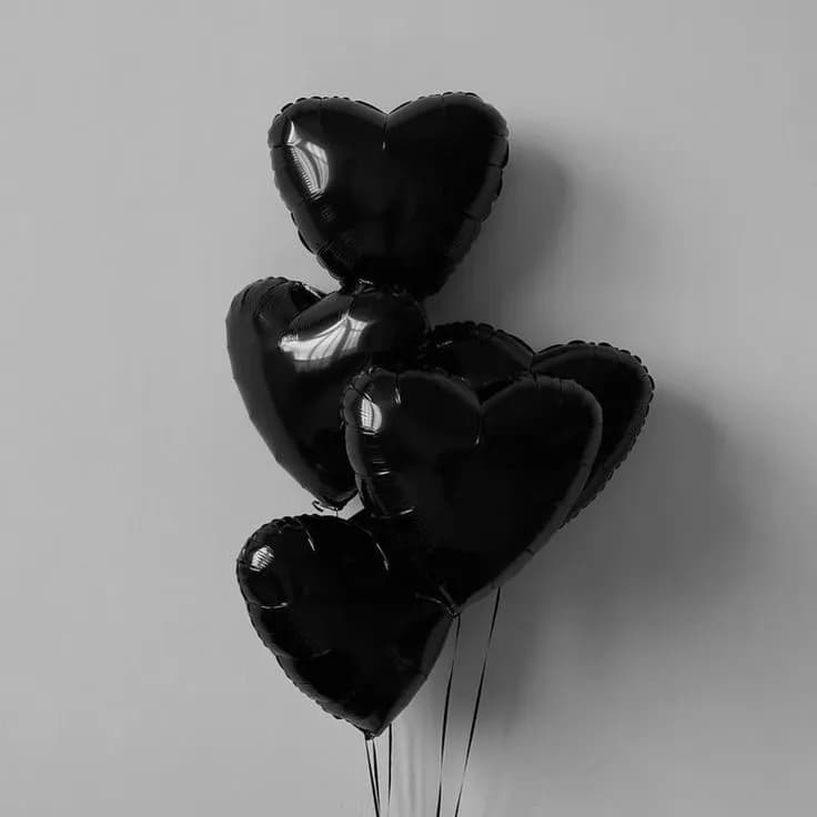 Set black heart balloons 5 pcs