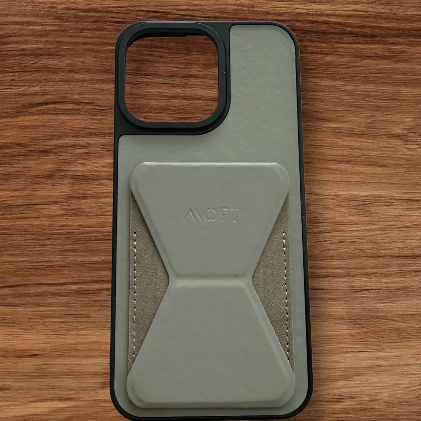 Case iPhone 15 pro max mofet