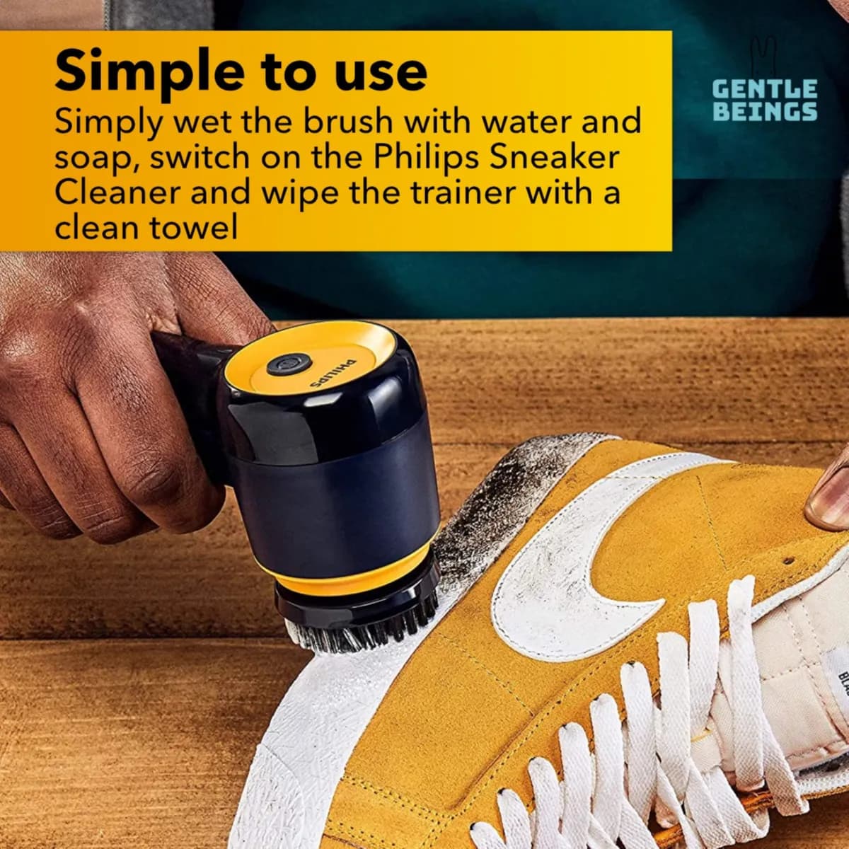 PHILIPS Sneaker Cleaner, 3x Brush heads, 4x AA Battery, Blue/Yellow - GCA1000