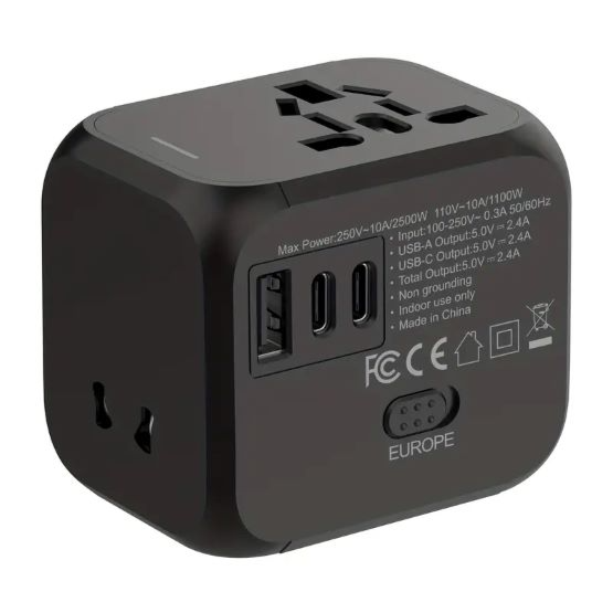 Go-Des - 4 In 1 WORLD UNIVERSAL TRAVEL CHARGER (GD-B612)