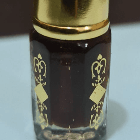 Toorab Oud Oil Hindi - 1 tola