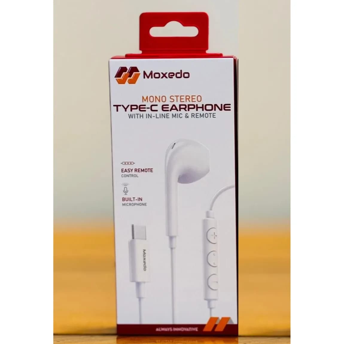 Type-C Single Earphone - Moxedo white