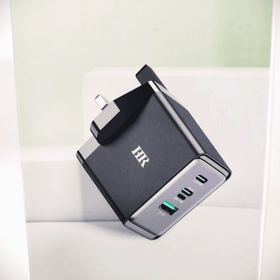 HR - GaN100W With Lightning Multi-Port (HR-811PD) Black