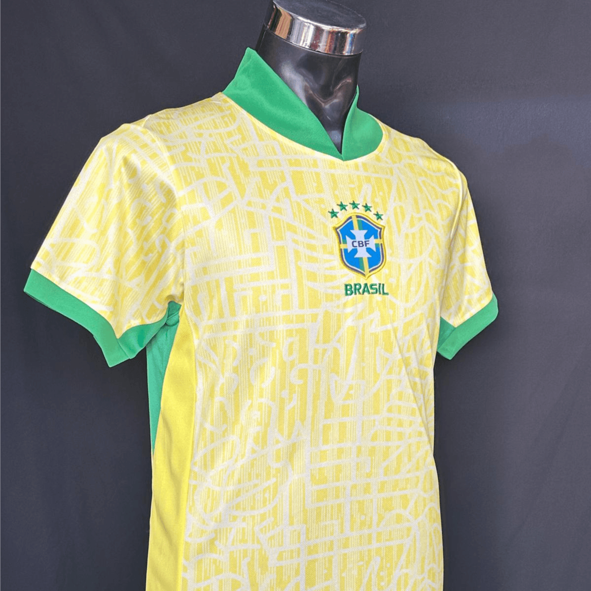 تي شيرت منتخب  البرازيل  الأساسي للكبار  موسم2024