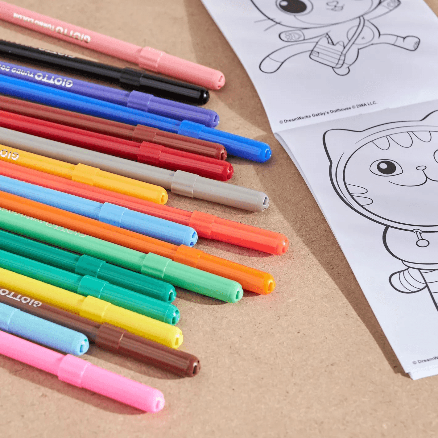Gabby's Dollhouse 18-Felt Tip Pens and Colouring Book Set