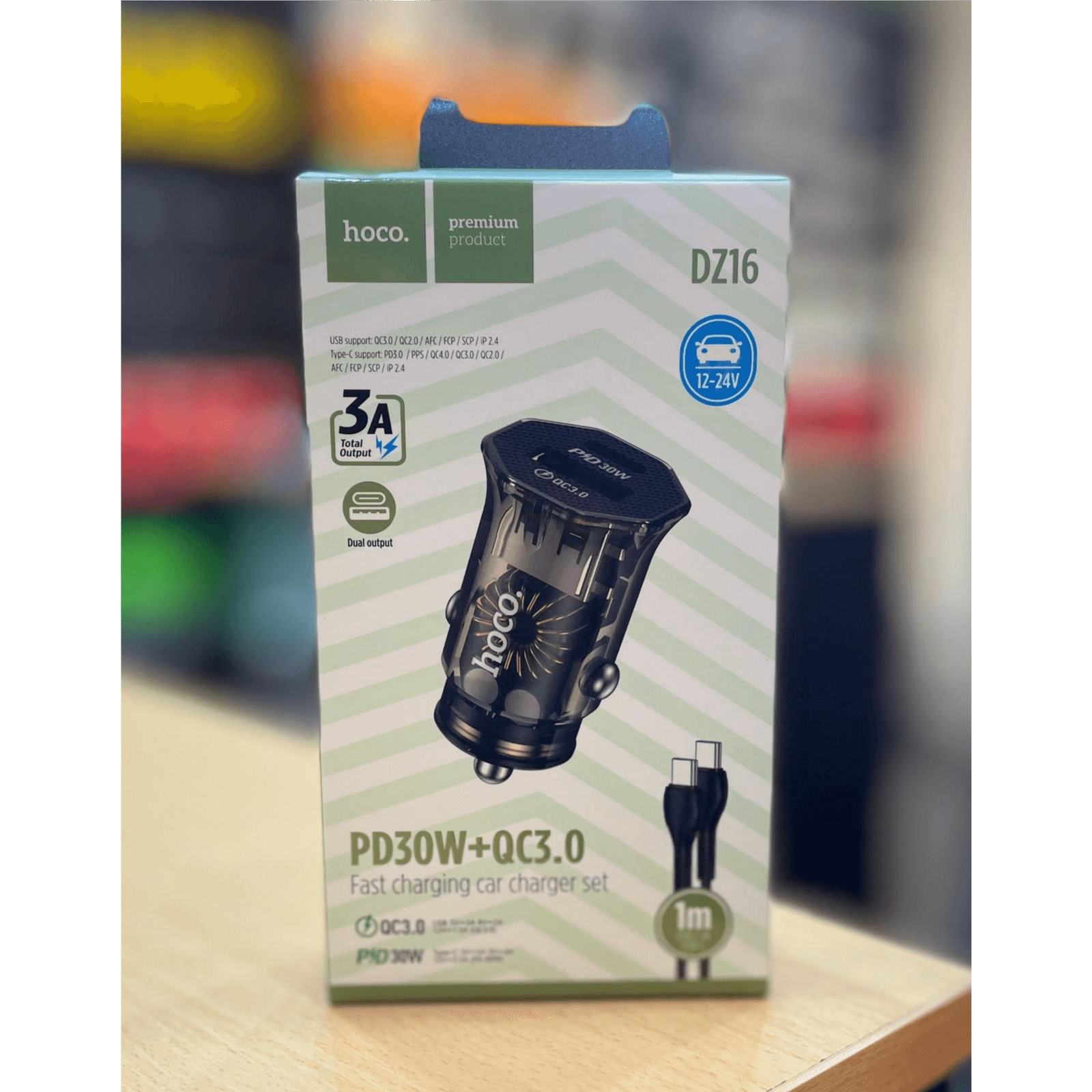 Hoco PD-30w Car change with C to C Cable
