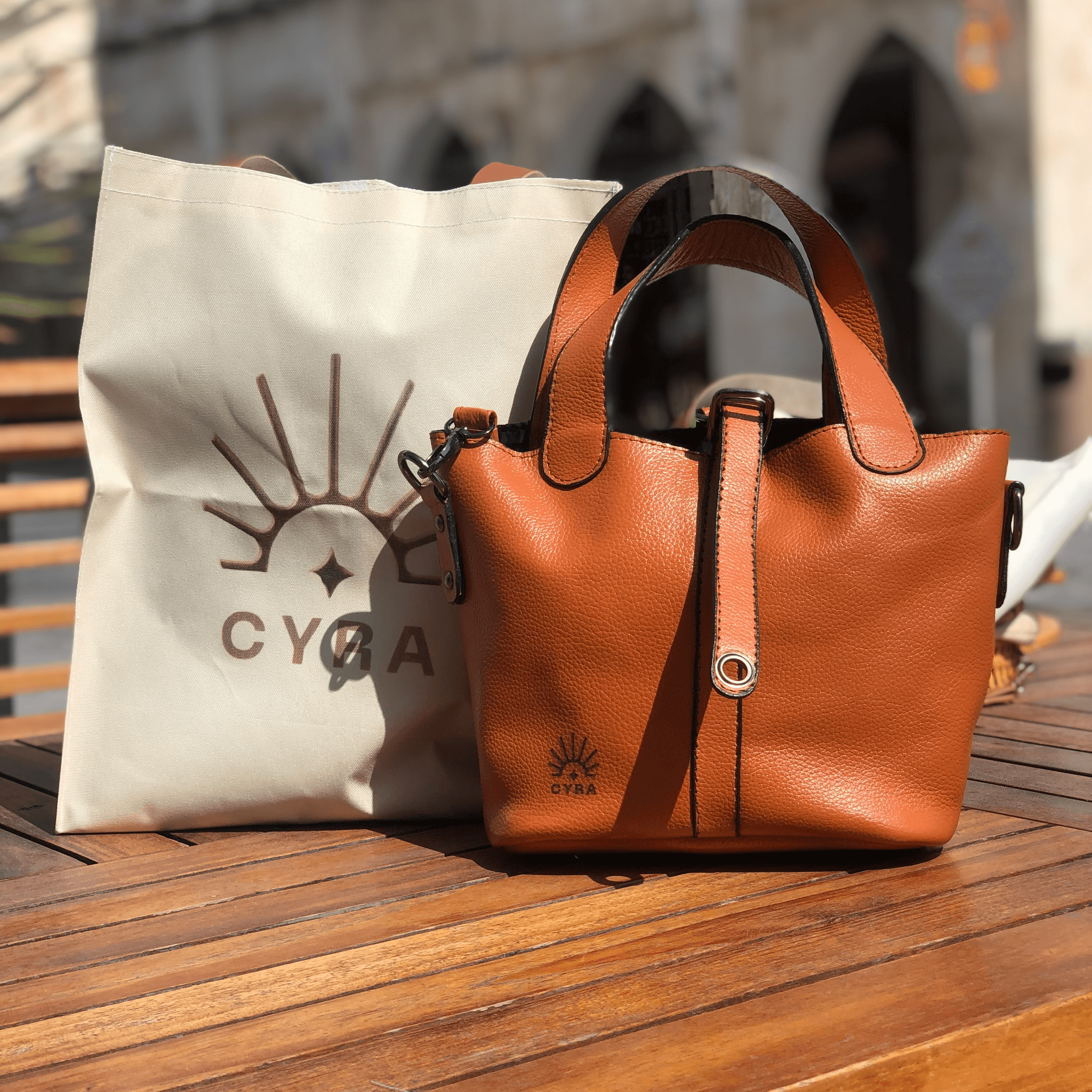 Cyra - Tanned Picco Bag