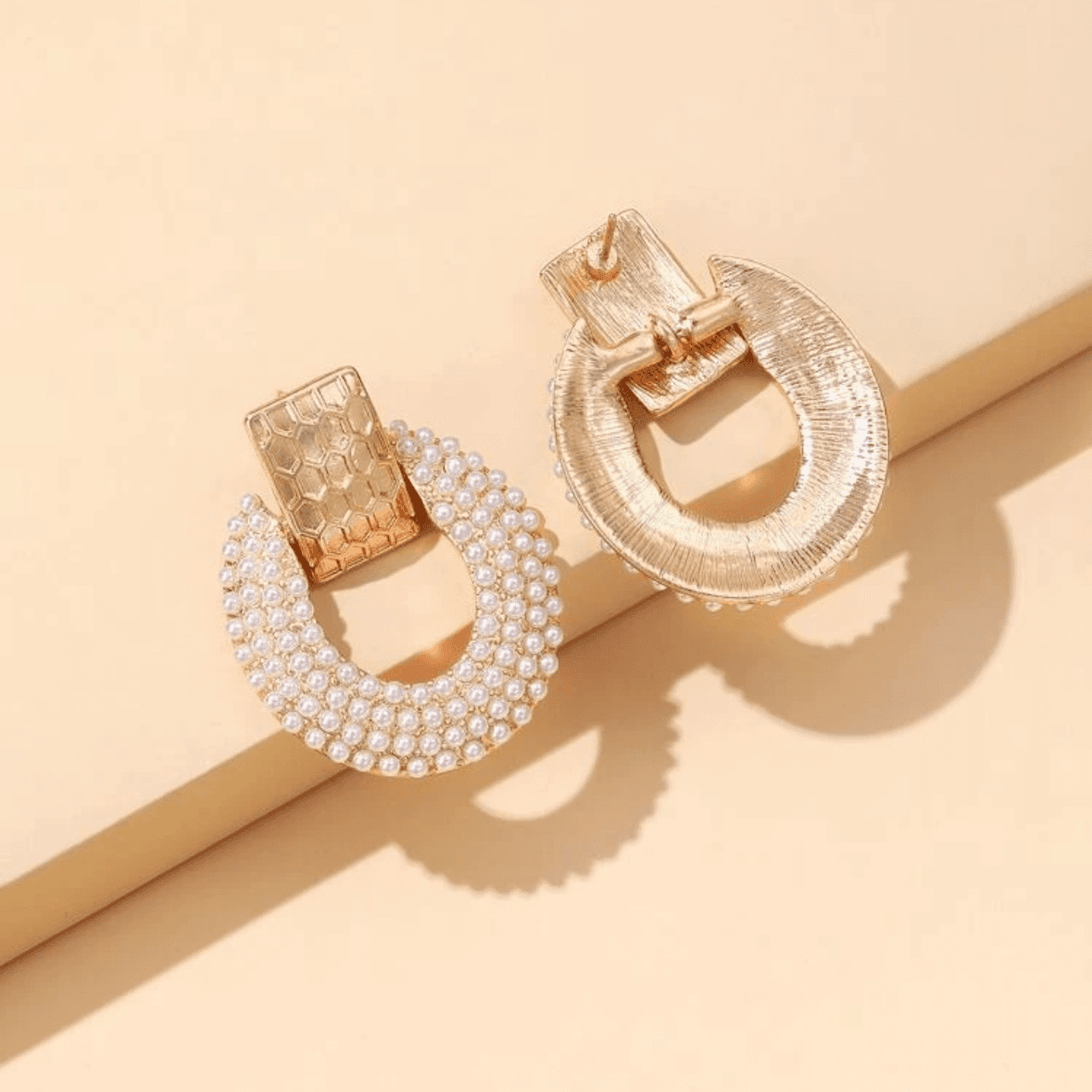 Earrings - Pearl & Gold 