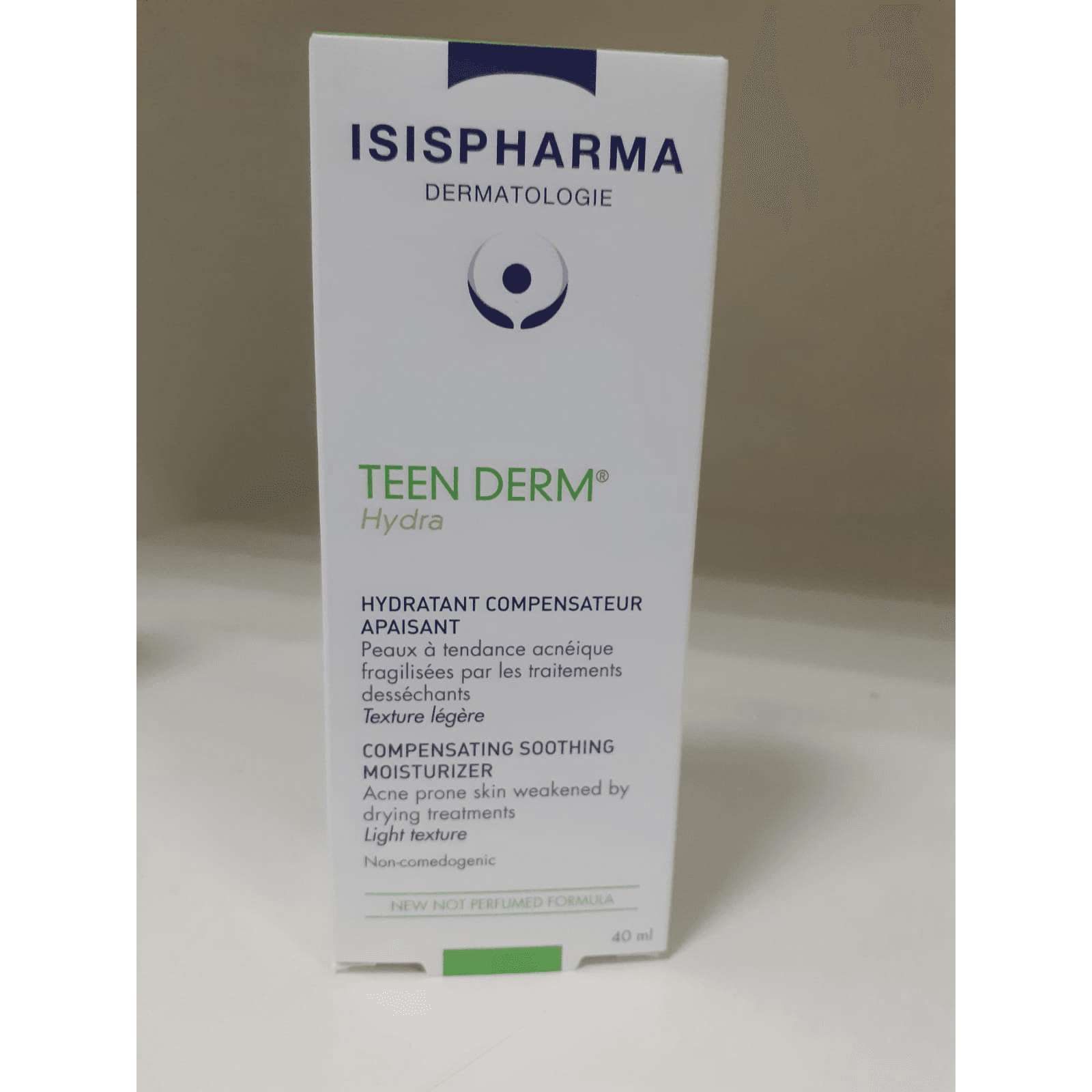 ISIS TEEN DERM HYDRA 40ML(PISISECH2274A0)