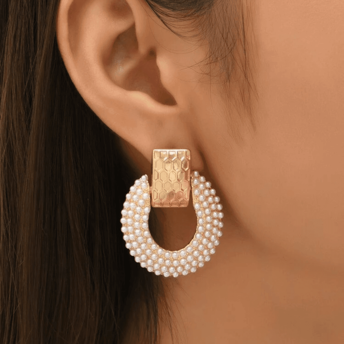 Earrings - Pearl & Gold 