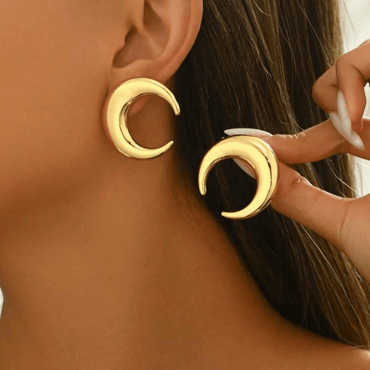 Earrings - Moon Shape - Gold 