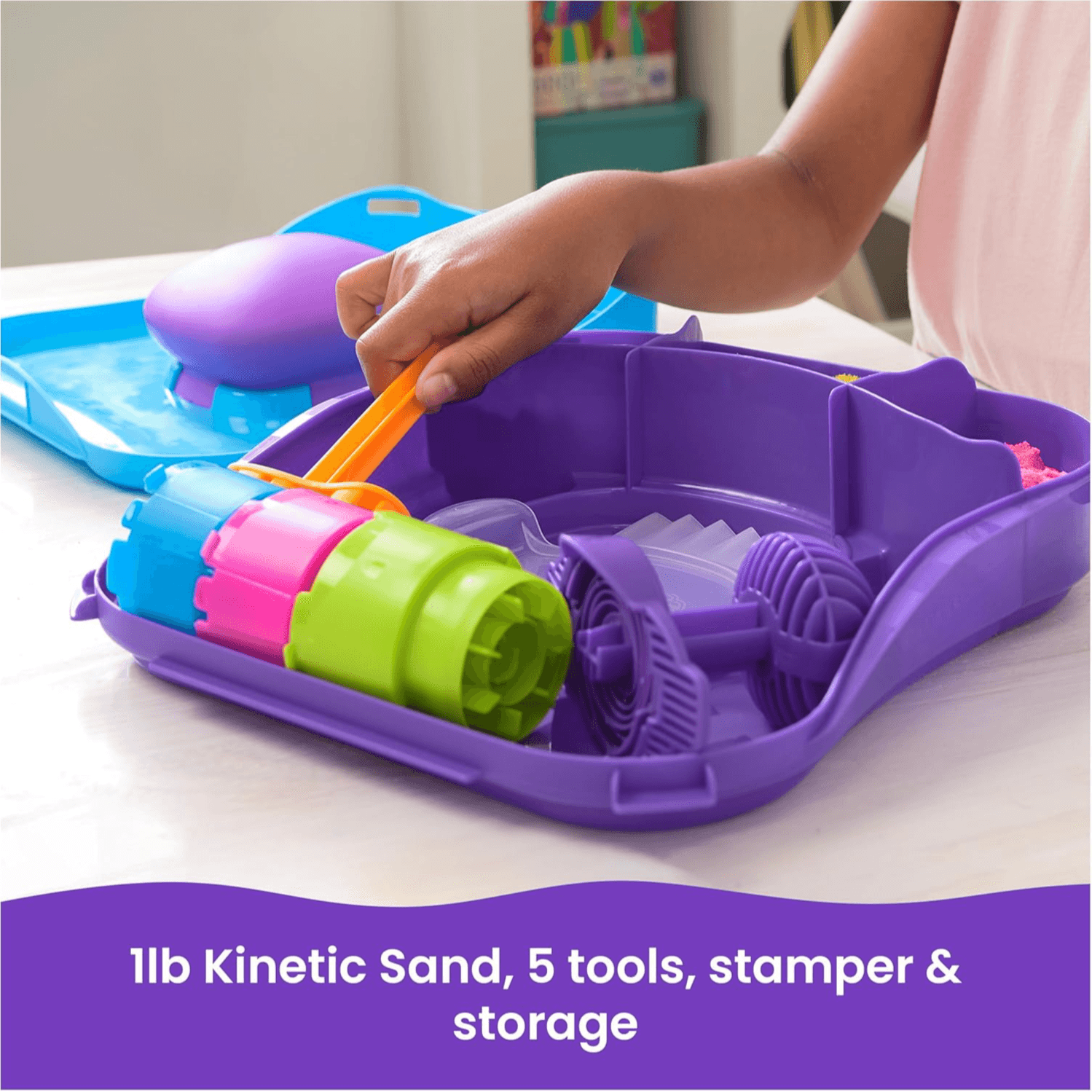 Kinetic Sand Squish Motion 1lb (454g) Play Sand Set with Stamper & 5 Tools