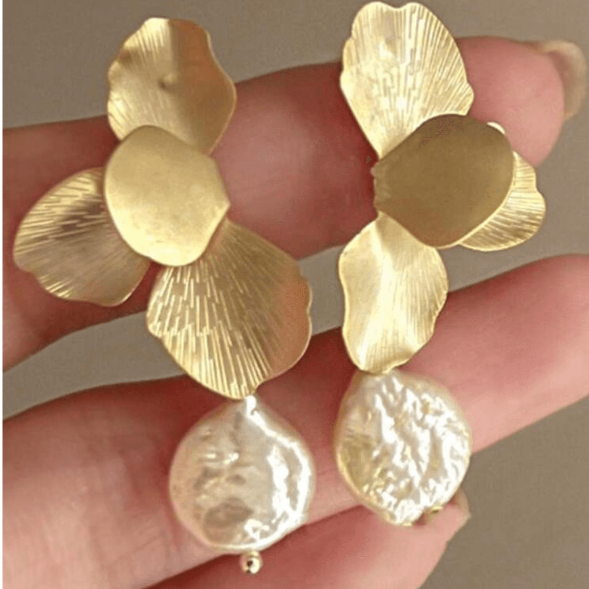 Earrings - Flower Petal - Gold