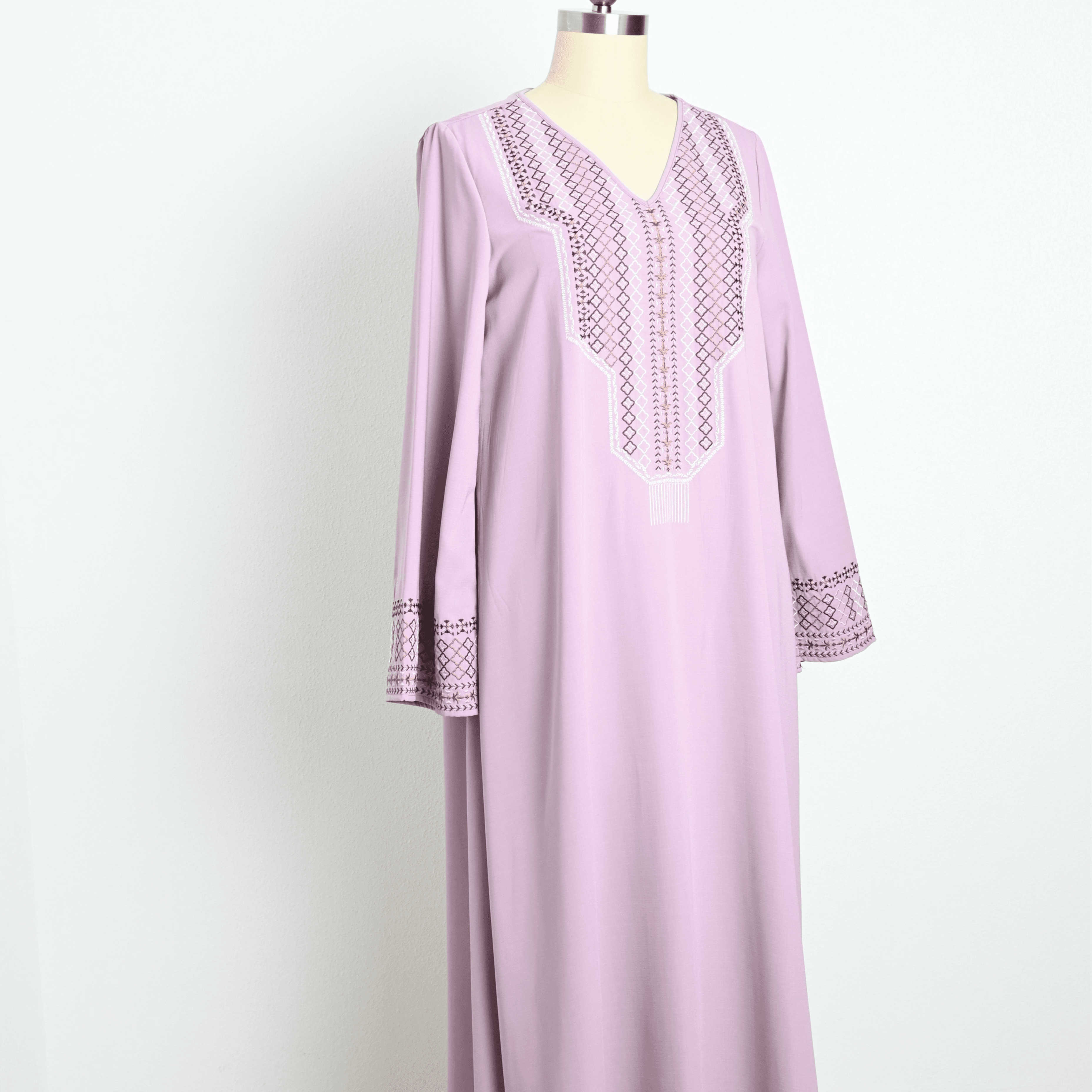 pink jalabia with embroidery
