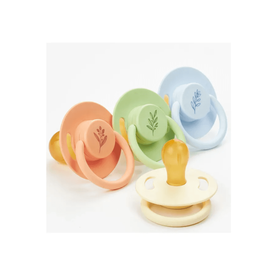 Wee baby Latex Rubber Pacifier Round teat No 3 from 18+ months code700 1pcs