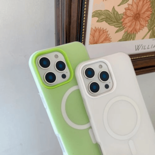 iPhone 16 Pro Max Magnetic Case - New Macaron Colors (White)