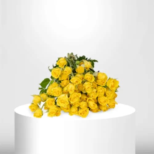 50 Yellow Spray Roses - 60038