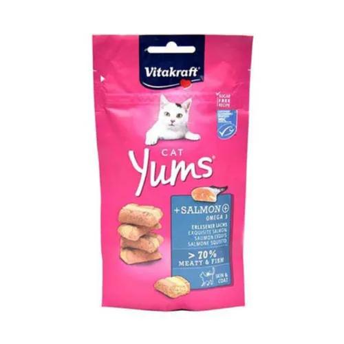 Vitakraft Cat Yums Treats With Salmon 40G