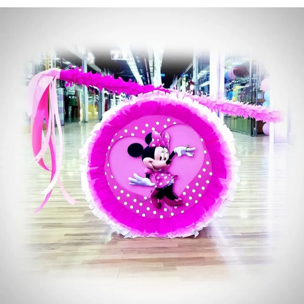 Minnie Mouse Pinata