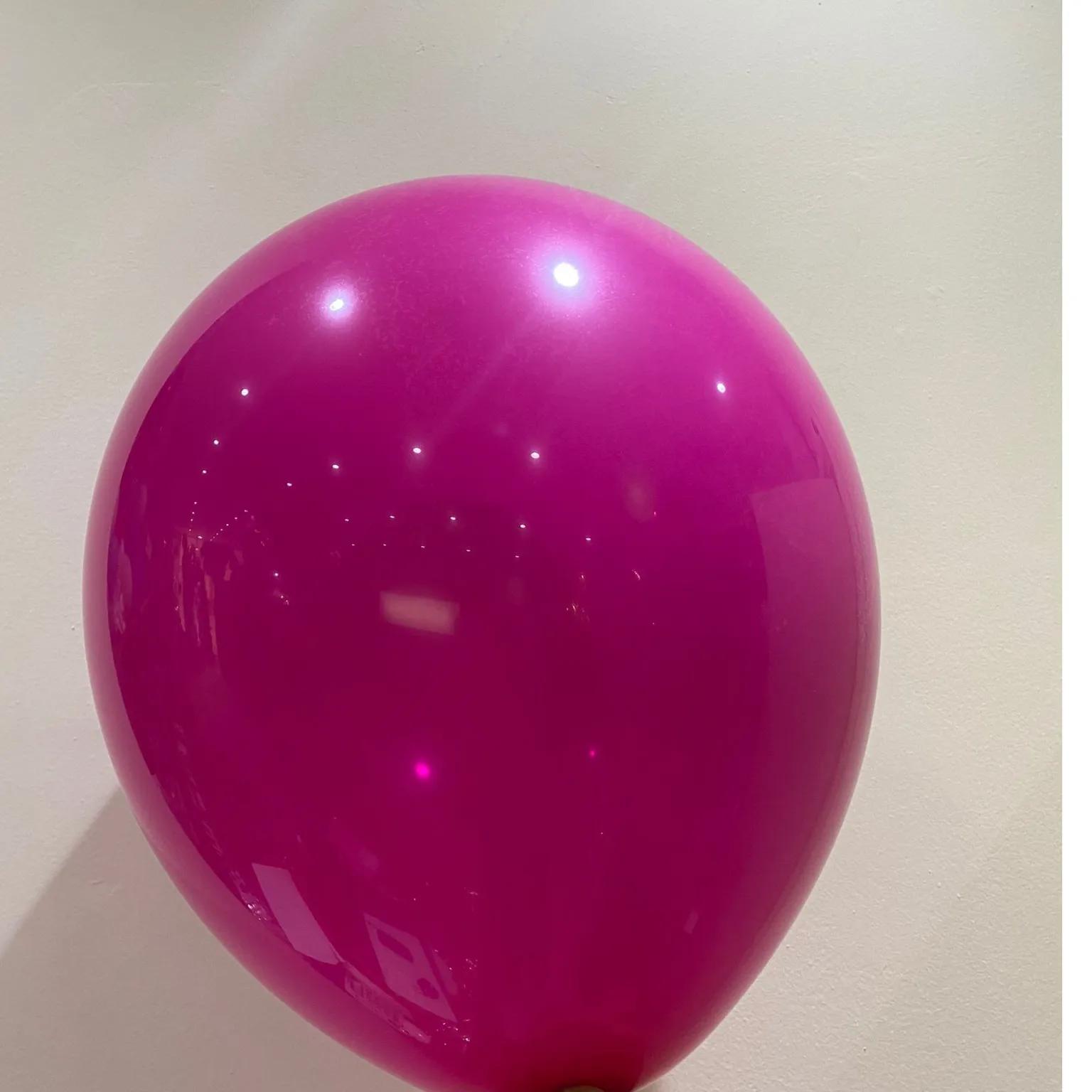 Fuchsia Helium Balloon 12 Inch