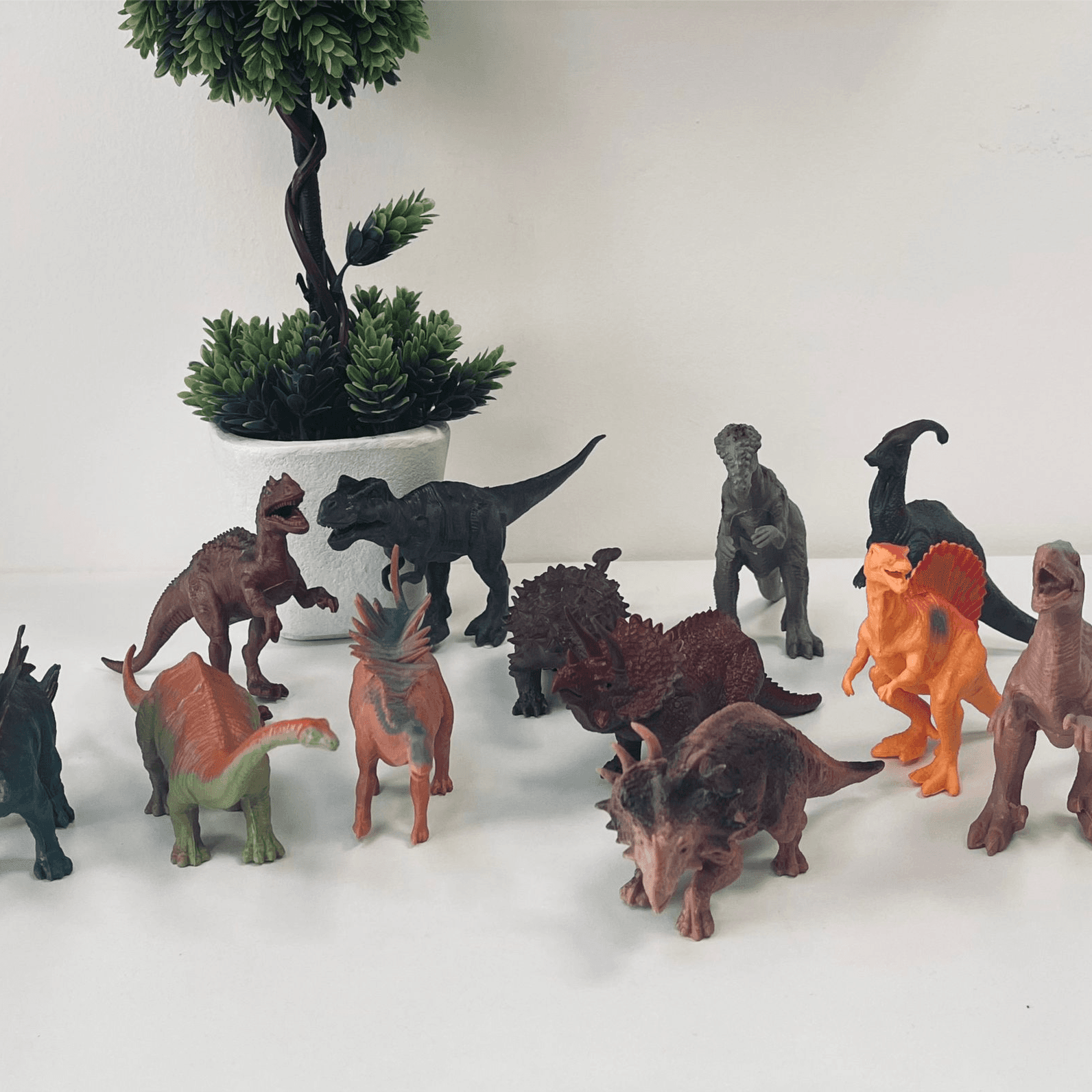 Dinosaur Super Model