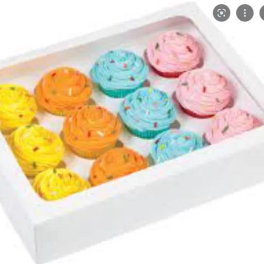 Cupcake Box 12 Holes