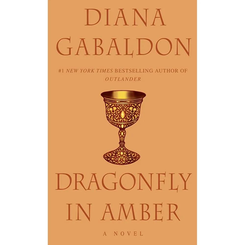 215622 Dragonfly in Amber: A Novel (Paperback, Revised edition) By Gabaldon, Diana