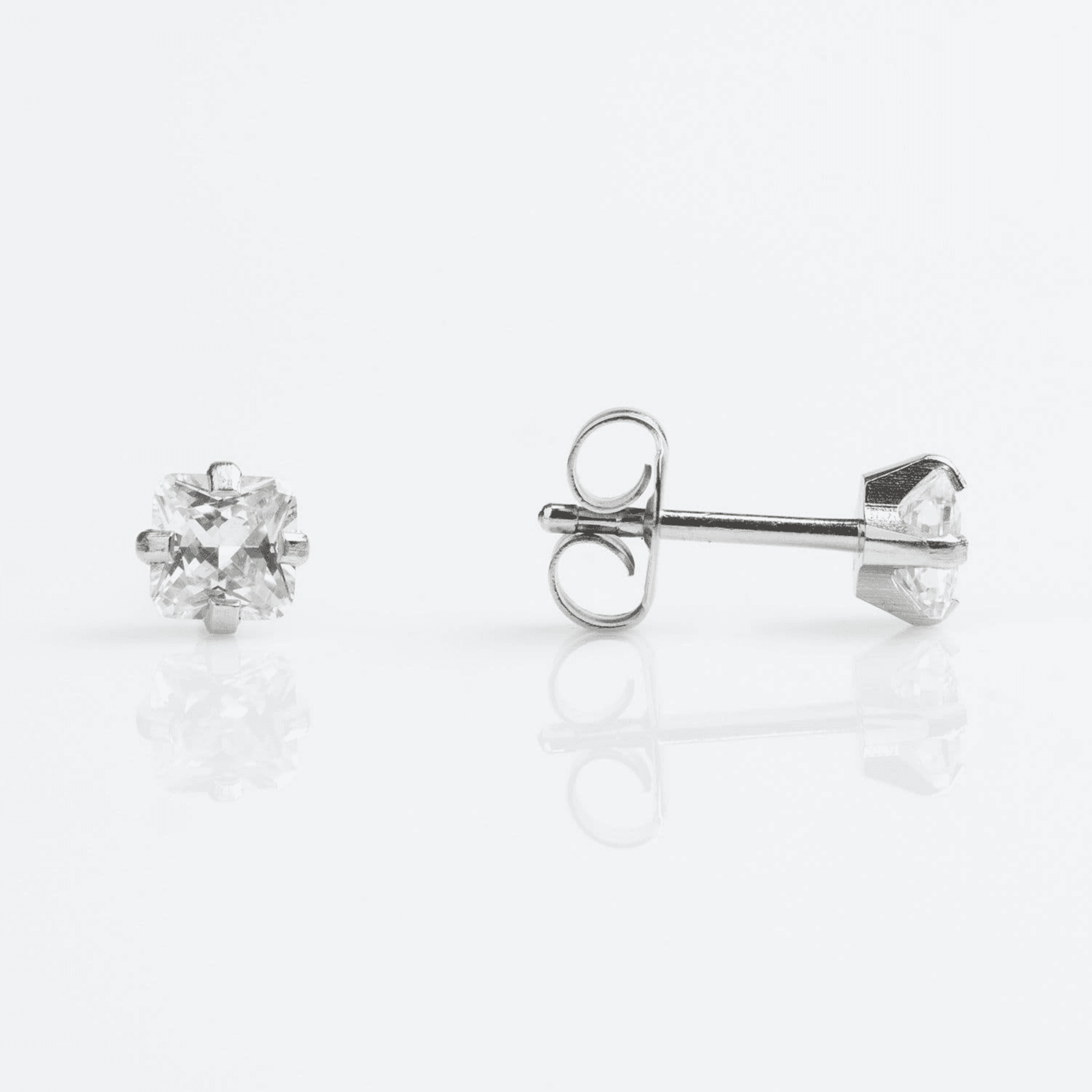 Sterilized Earrings Silver Diamond Star