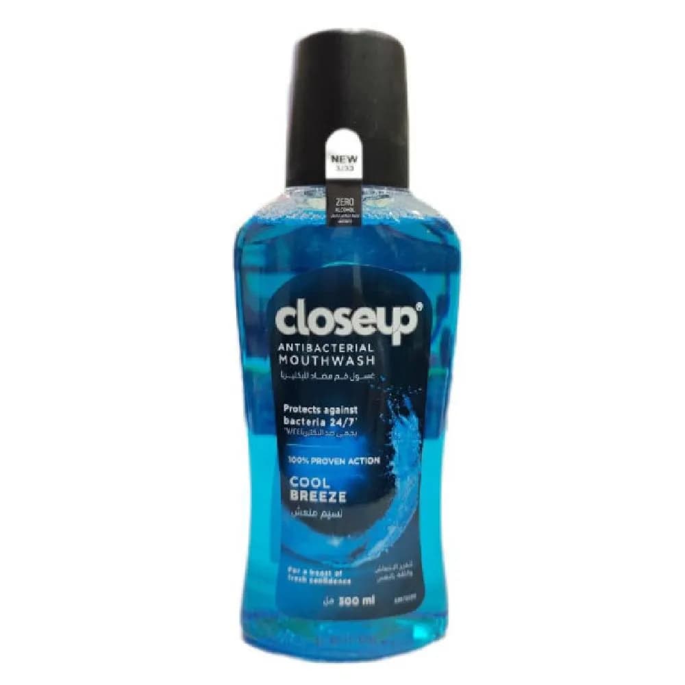 Closeup Antibacterial Mouthwash Cool Breeze 100% Proven Action 300Ml