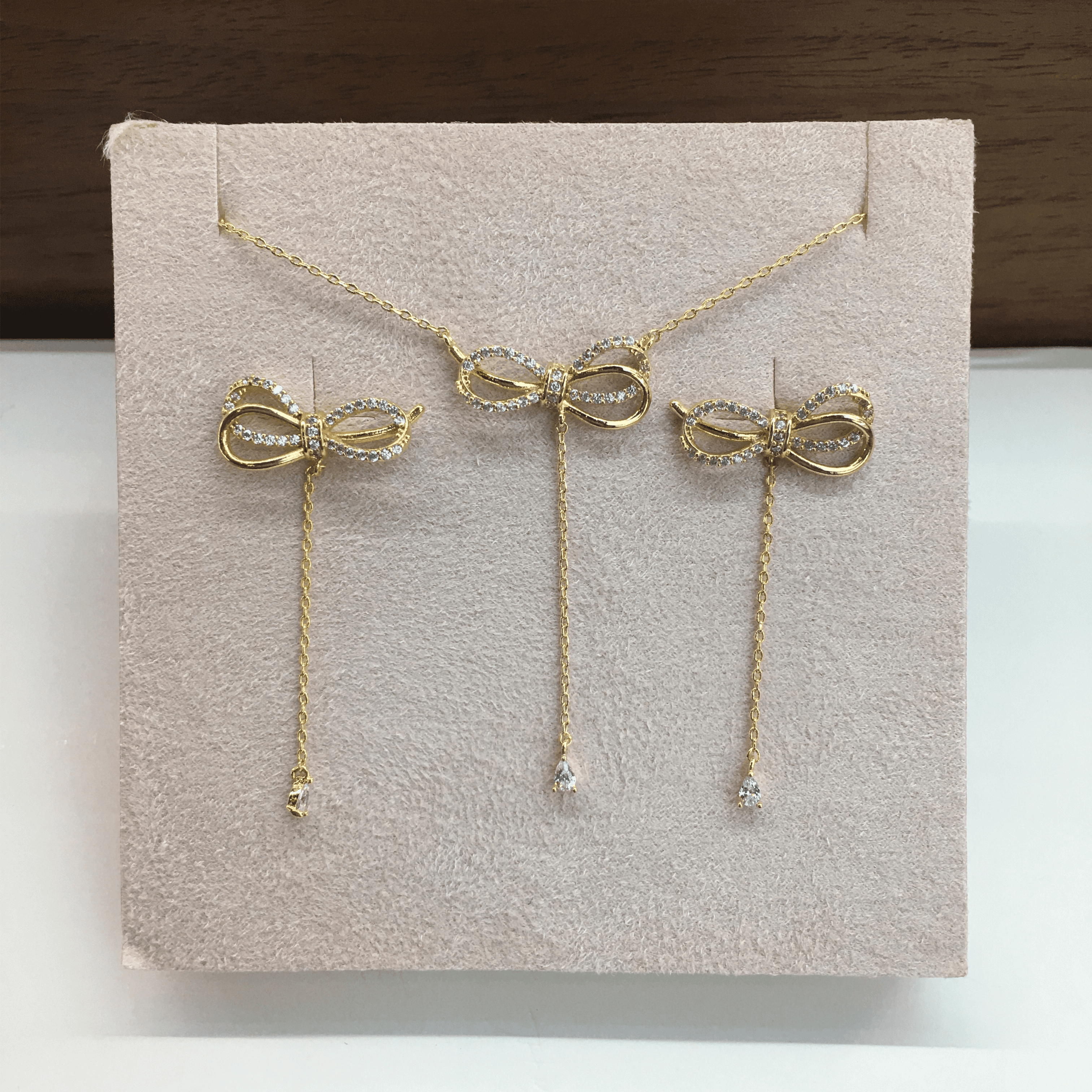 Necklace Sets - IT 816 NE G 