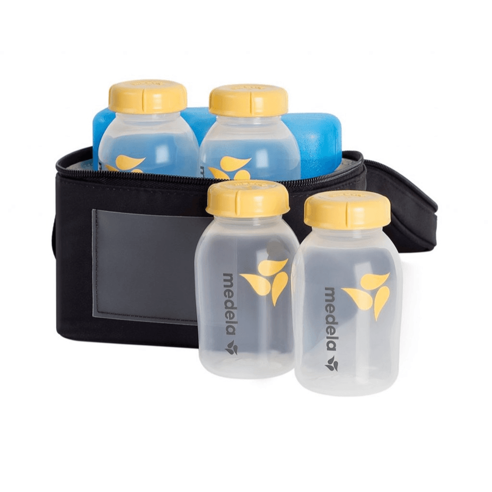 Medela Cooler Bag With 4 Bottles