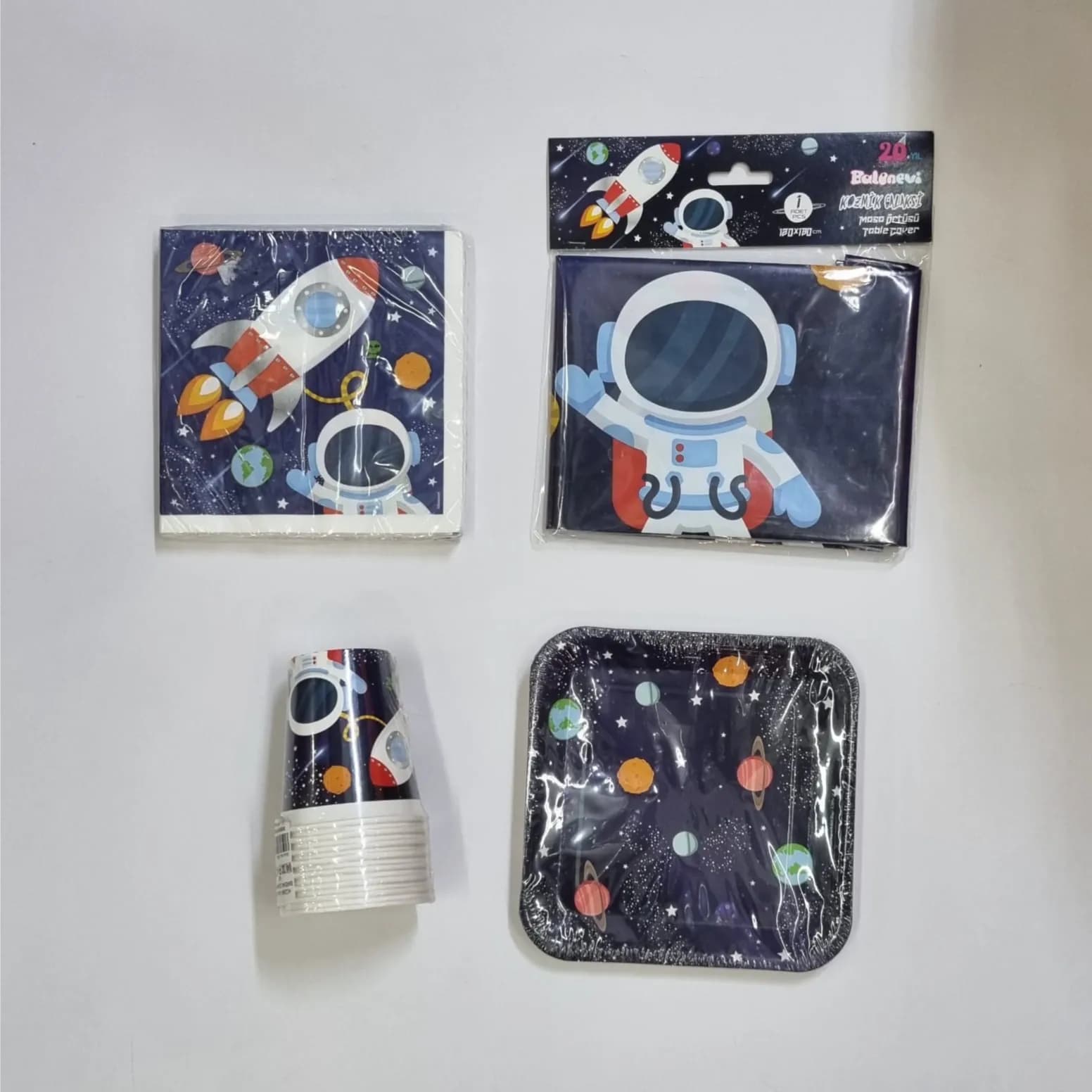 Space Set With Square Plate